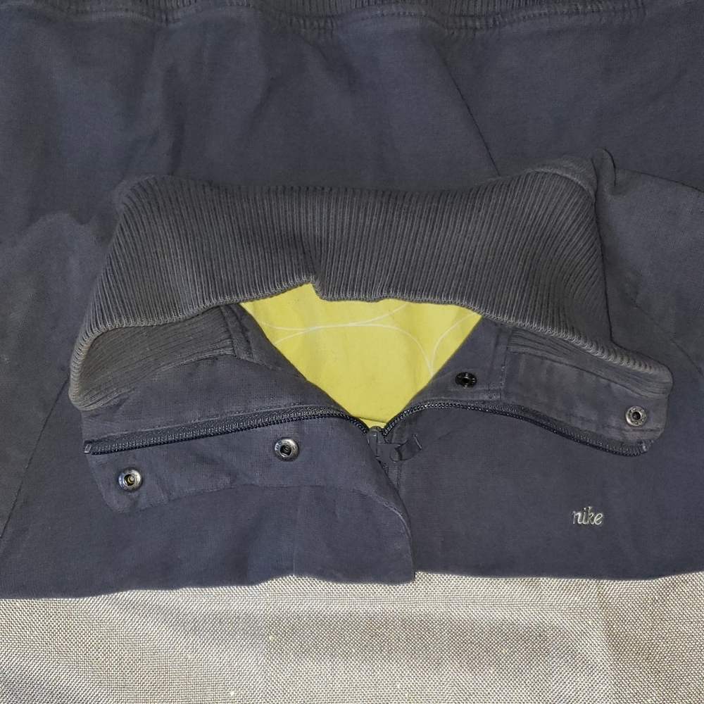 Nike Jacket - Picture 5 of 14